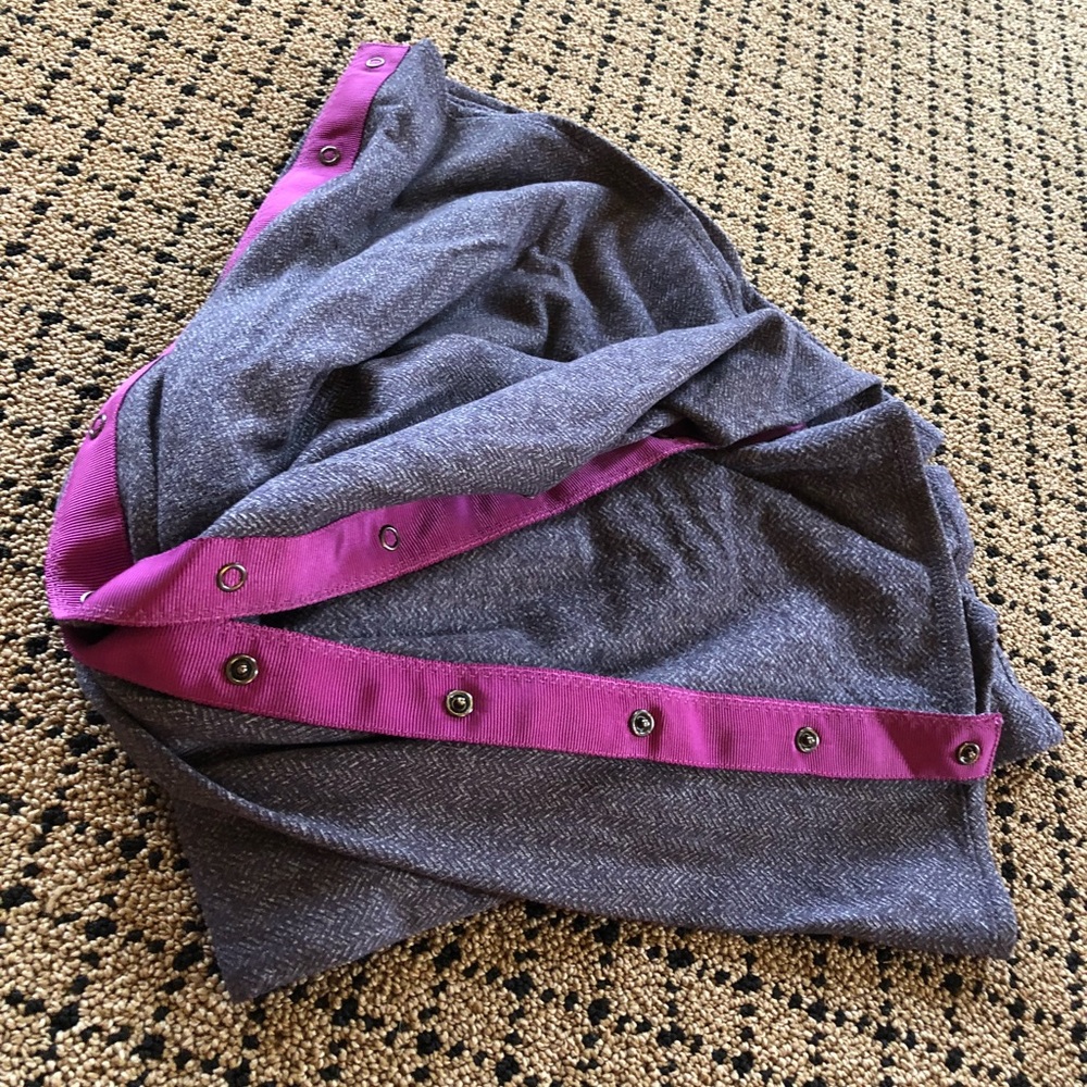 Lulu lemon infinity scarf!